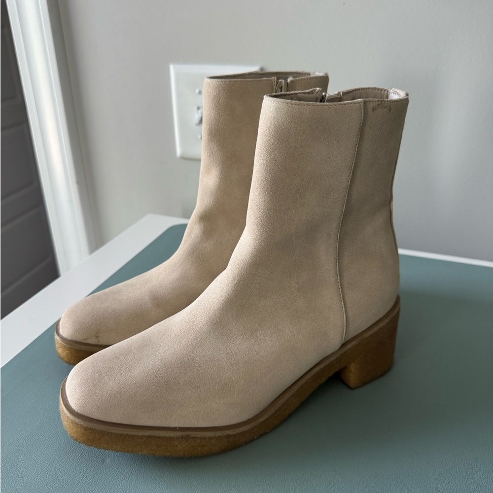 Coconuts by Matisse Cream Ankle Boots